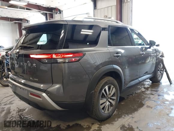 ✅ 2023 Nissan Pathfinder SL • VIN: 5N1DR3CC6PC217426 • Lot: 42485676. Listed on IAAI with 33,422 mi. Free auction sales archive from the USA and detailed vehicle history report at DreamBid. Image 4.