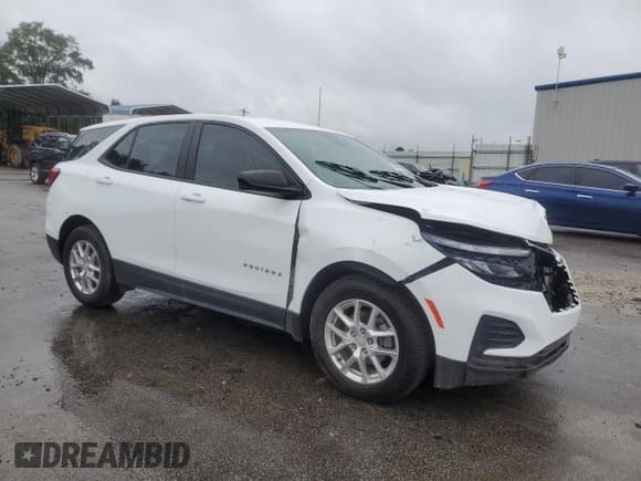 ✅ 2022 Chevrolet Equinox LS • VIN: 3GNAXHEV9NS215418 • Lot: 84398745. Listed on Copart with 28,587 mi. Free auction sales archive from the USA and detailed vehicle history report at DreamBid. Image 4.