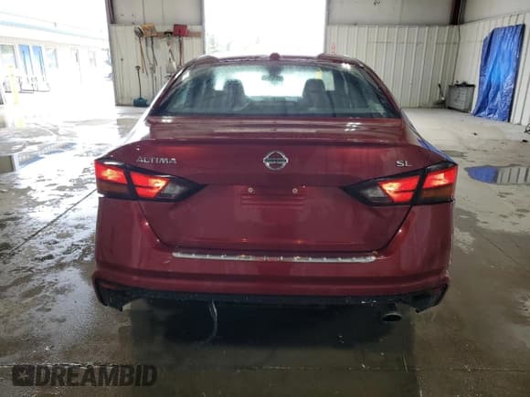 ✅ 2021 Nissan Altima SL • VIN: 1N4BL4EV0MN391502 • Lot: 80631805. Listed on Copart with 22,704 mi. Free auction sales archive from the USA and detailed vehicle history report at DreamBid. Image 6.
