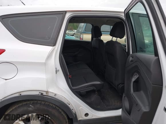 ✅ 2014 Ford Escape S • VIN: 1FMCU0F73EUC93538 • Лот: 43592865. Опубликован ранее на IAAI с пробегом 110 000 миль. Бесплатный доступ к архиву аукционных продаж из США и подробный отчёт об истории автомобиля на DreamBid. Изображение 8.