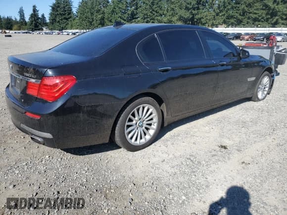 ✅ 2010 BMW 7 Series 750Li xDrive • VIN: WBAKC8C58ACY68508 • Lot: 69868385. Listed on Copart with 138,519 mi. Free auction sales archive from the USA and detailed vehicle history report at DreamBid. Image 3.