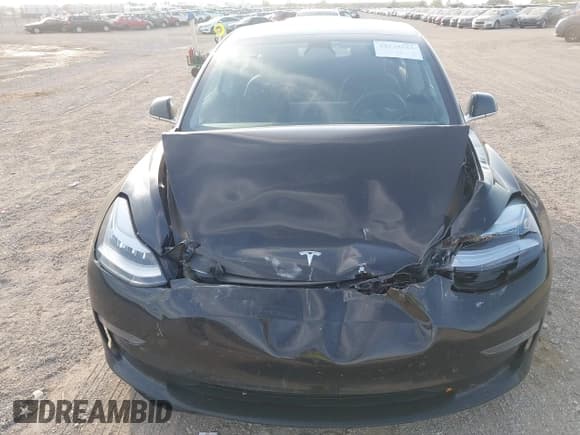 ✅ 2020 Tesla Model 3 Long Range • VIN: 5YJ3E1EB0LF790856 • Lot: 43335611. Wystawiony na IAAI z przebiegiem 140 820 mil. Bezpłatny archiwum sprzedaży aukcyjnych z USA i szczegółowy raport historii pojazdu na DreamBid. Zdjęcie 6.