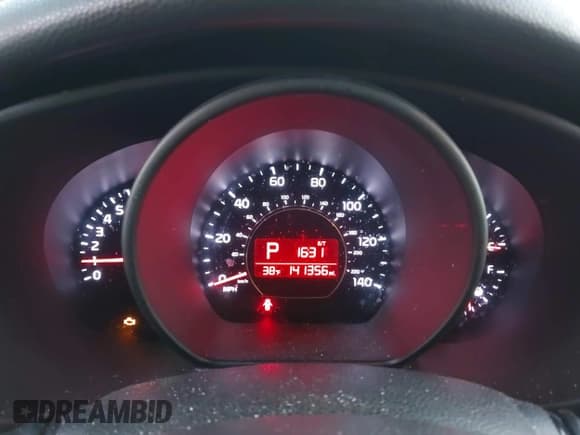 ✅ 2014 Kia Soul • VIN: KNDJN2A27E7041483 • Lot: 43710629. Listed on IAAI with 141,356 mi. Free auction sales archive from the USA and detailed vehicle history report at DreamBid. Image 7.