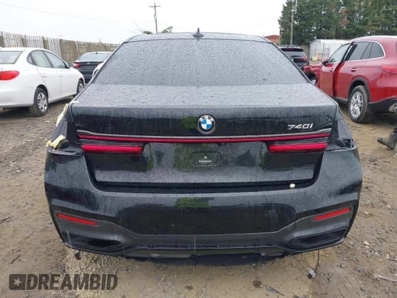 ✅ 2022 BMW 7 Series 740i • VIN: WBA7T2C06NCH07316 • Лот: 42356123. Опубликован ранее на IAAI с пробегом 46 216 миль. Бесплатный доступ к архиву аукционных продаж из США и подробный отчёт об истории автомобиля на DreamBid. Изображение 17.