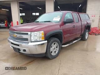 ✅ 2013 Chevrolet Silverado 1500 LT • VIN: 1GCRKSE74DZ228491 • Lot: 42849873. Wystawiony na IAAI z przebiegiem 71 872 mil. Bezpłatny archiwum sprzedaży aukcyjnych z USA i szczegółowy raport historii pojazdu na DreamBid. Zdjęcie 2.