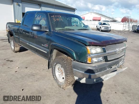 ✅ 2003 Chevrolet Silverado 2500HD LS • VIN: 1GCHK23193F166158 • Lot: 41483404. Wystawiony na IAAI z przebiegiem 238 704 mil. Bezpłatny archiwum sprzedaży aukcyjnych z USA i szczegółowy raport historii pojazdu na DreamBid. Zdjęcie 1.