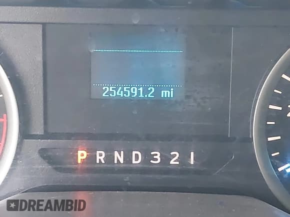 ✅ 2015 Ford F-150 XLT • VIN: 1FTEW1C83FKD17814 • Lot: 43538814. Listed on IAAI with 254,591 mi. Free auction sales archive from the USA and detailed vehicle history report at DreamBid. Image 16.