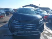 ✅ 2022 Volkswagen Atlas SE • VIN: 1V2LP2CA8NC541150 • Lot: 41440577. Wystawiony na IAAI z przebiegiem 77 028 mil. Bezpłatny archiwum sprzedaży aukcyjnych z USA i szczegółowy raport historii pojazdu na DreamBid. Zdjęcie 12.