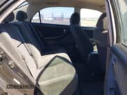 ✅ 2006 Toyota Corolla CE • VIN: 1NXBR32E66Z610653 • Lot: 43396014. Wystawiony na IAAI z przebiegiem 158 869 mil. Bezpłatny archiwum sprzedaży aukcyjnych z USA i szczegółowy raport historii pojazdu na DreamBid. Zdjęcie 8.