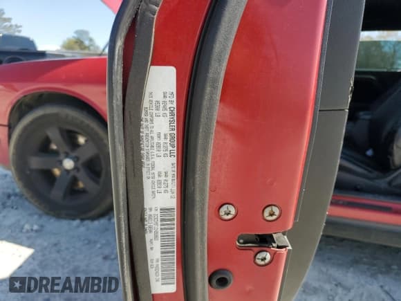 ✅ 2012 Dodge Challenger R/T Classic • VIN: 2C3CDYBT1CH269863 • Lot: 50662955. Wystawiony na Copart z przebiegiem Nie podano. Bezpłatny archiwum sprzedaży aukcyjnych z USA i szczegółowy raport historii pojazdu na DreamBid. Zdjęcie 12.