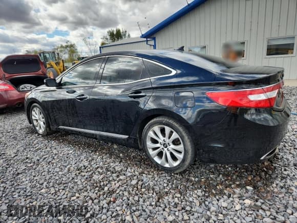 ✅ 2013 Hyundai Azera • VIN: KMHFG4JG7DA246435 • Lot: 87428515. Listed on Copart with 108,531 mi. Free auction sales archive from the USA and detailed vehicle history report at DreamBid. Image 2.