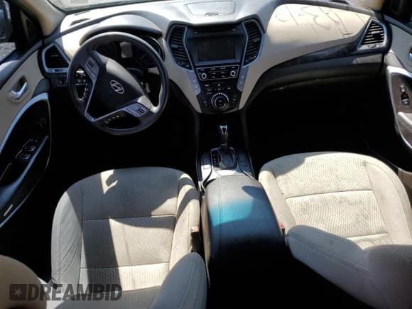 ✅ 2017 Hyundai Santa Fe 2.4L • VIN: 5XYZUDLB3HG445421 • Лот: 48902404. Опубликован ранее на Copart с пробегом 73 808 миль. Бесплатный доступ к архиву аукционных продаж из США и подробный отчёт об истории автомобиля на DreamBid. Изображение 8.