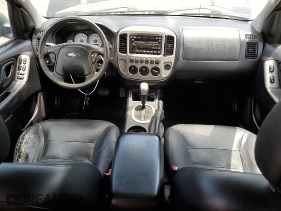 ✅ 2007 Ford Escape Limited • VIN: 1FMYU04137KA07206 • Лот: 62421035. Опубликован ранее на Copart с пробегом 200 117 миль. Бесплатный доступ к архиву аукционных продаж из США и подробный отчёт об истории автомобиля на DreamBid. Изображение 8.