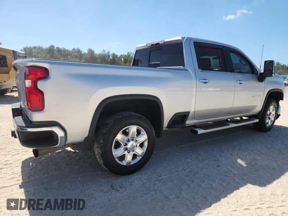 ✅ 2021 Chevrolet Silverado 2500HD LTZ • VIN: 1GC4YPEY3MF318151 • Лот: 82185355. Опубликован ранее на Copart с пробегом 173 234 миль. Бесплатный доступ к архиву аукционных продаж из США и подробный отчёт об истории автомобиля на DreamBid. Изображение 3.
