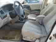 2002 Hyundai Elantra GLS z VIN KMHDN45D72U321899, wystawiony jako Copart lot #70520504 z przebiegiem 210 610 mil mil oraz Szkoda całkowita • Salvage title. Historia ofert i sprzedaży dostępna na DreamBid. Obrazek 7.