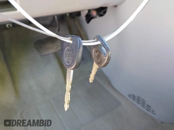 ✅ 2005 Saturn VUE • VIN: 5GZCZ33D35S828086 • Lot: 41389617. Wystawiony na IAAI z przebiegiem Nie podano. Bezpłatny archiwum sprzedaży aukcyjnych z USA i szczegółowy raport historii pojazdu na DreamBid. Zdjęcie 11.