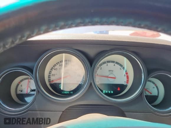 ✅ 2009 Dodge Challenger R/T • VIN: 2B3LJ54T39H588174 • Лот: 63141735. Опубликован ранее на Copart с пробегом 109 095 миль. Бесплатный доступ к архиву аукционных продаж из США и подробный отчёт об истории автомобиля на DreamBid. Изображение 9.