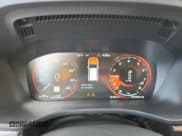 ✅ 2018 Volvo XC60 Momentum • VIN: LYV102RK6JB121771 • Lot: 87472205. Wystawiony na Copart z przebiegiem 117 950 mil. Bezpłatny archiwum sprzedaży aukcyjnych z USA i szczegółowy raport historii pojazdu na DreamBid. Zdjęcie 9.