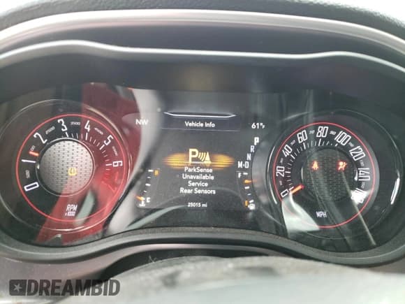 ✅ 2020 Dodge Challenger GT • VIN: 2C3CDZKGXLH189096 • Lot: 39809443. Wystawiony na Copart z przebiegiem 25 015 mil. Bezpłatny archiwum sprzedaży aukcyjnych z USA i szczegółowy raport historii pojazdu na DreamBid. Zdjęcie 9.