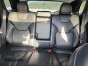 ✅ 2019 Jeep Cherokee Trailhawk Elite • VIN: 1C4PJMBN8KD200650 • Lot: 69152105. Wystawiony na Copart z przebiegiem 126 635 mil. Bezpłatny archiwum sprzedaży aukcyjnych z USA i szczegółowy raport historii pojazdu na DreamBid. Zdjęcie 10.