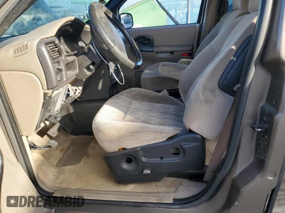 ✅ 2004 Chevrolet Venture LT • VIN: 1GNDX13E14D131003 • Lot: 80099484. Listed on Copart with Not provided. Free auction sales archive from the USA and detailed vehicle history report at DreamBid. Image 7.