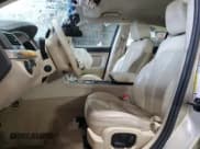 ✅ 2010 Lincoln MKS • VIN: 1LNHL9DR3AG614827 • Lot: 62891885. Wystawiony na Copart z przebiegiem Nie podano. Bezpłatny archiwum sprzedaży aukcyjnych z USA i szczegółowy raport historii pojazdu na DreamBid. Zdjęcie 7.