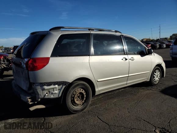 ✅ 2006 Toyota Sienna LE • VIN: 5TDZA23C96S505403 • Лот: 82677915. Опубликован ранее на Copart с пробегом 312 707 миль. Бесплатный доступ к архиву аукционных продаж из США и подробный отчёт об истории автомобиля на DreamBid. Изображение 3.