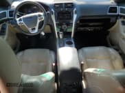 ✅ 2013 Ford Explorer Limited • VIN: 1FM5K8F85DGA79685 • Lot: 65715935. Wystawiony na Copart z przebiegiem 273 106 mil. Bezpłatny archiwum sprzedaży aukcyjnych z USA i szczegółowy raport historii pojazdu na DreamBid. Zdjęcie 8.