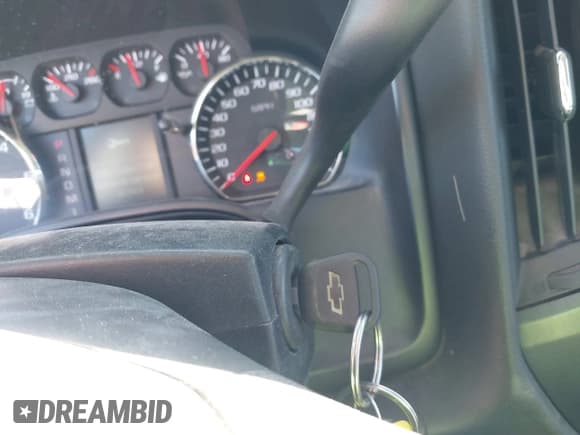 ✅ 2015 Chevrolet Silverado 2500HD Work Truck • VIN: 1GC2CUEG7FZ519192 • Лот: 43494305. Опубликован ранее на IAAI с пробегом 215 257 миль. Бесплатный доступ к архиву аукционных продаж из США и подробный отчёт об истории автомобиля на DreamBid. Изображение 11.