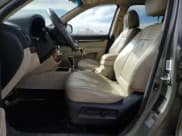 ✅ 2009 Hyundai Santa Fe GL • VIN: 5NMSG73E79H252684 • Lot: 73709604. Listed on Copart with 159,606 mi. Free auction sales archive from the USA and detailed vehicle history report at DreamBid. Image 7.