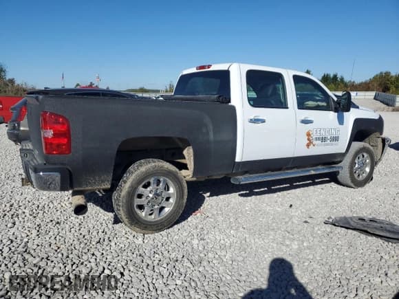 ✅ 2014 Chevrolet Silverado 1500 • VIN: M11099R247K100323 • Лот: 74761004. Опубликован ранее на Copart с пробегом 116 390 миль. Бесплатный доступ к архиву аукционных продаж из США и подробный отчёт об истории автомобиля на DreamBid. Изображение 3.