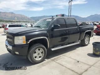 ✅ 2009 Chevrolet Silverado 1500 Work Truck • VIN: 3GCEK13389G242314 • Lot: 68042255. Wystawiony na Copart z przebiegiem 177 752 mil. Bezpłatny archiwum sprzedaży aukcyjnych z USA i szczegółowy raport historii pojazdu na DreamBid. Zdjęcie 1.