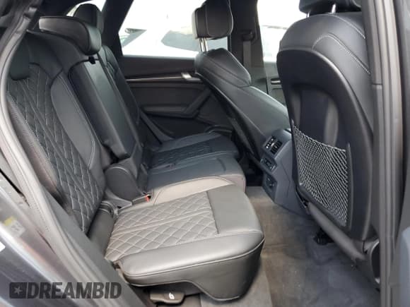 ✅ 2024 Audi SQ5 Prestige • VIN: WA1C4AFY2R2070096 • Лот: 61176505. Опубликован ранее на Copart с пробегом 21 898 миль. Бесплатный доступ к архиву аукционных продаж из США и подробный отчёт об истории автомобиля на DreamBid. Изображение 11.