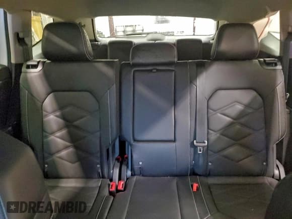 ✅ 2025 Volkswagen Atlas SE • VIN: 1V2HR2CA7SC503159 • Lot: 95086605. Listed on Copart with 38,595 mi. Free auction sales archive from the USA and detailed vehicle history report at DreamBid. Image 10.