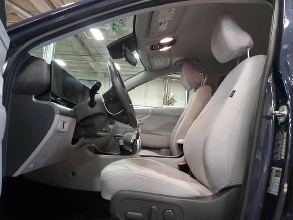 2024 Hyundai Kona SEL with VIN KM8HB3AB2RU117059, listed as a Copart auction lot 46423235 with 21,554 mi miles and Clean title. Bid and sale history available at DreamBid. Image 7.