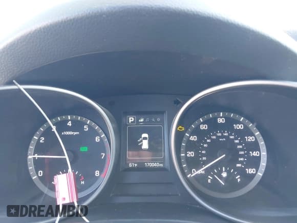 ✅ 2017 Hyundai Santa Fe 2.4L • VIN: 5XYZTDLB3HG406153 • Lot: 43528317. Listed on IAAI with 170,040 mi. Free auction sales archive from the USA and detailed vehicle history report at DreamBid. Image 7.