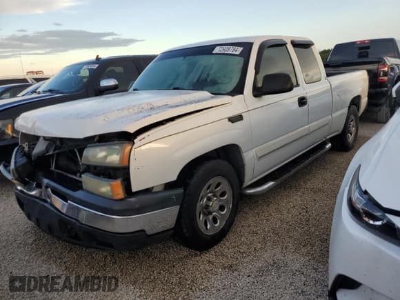 ✅ 2006 Chevrolet Silverado 1500 LT1 • VIN: 2GCEC19V761123065 • Лот: 72908784. Опубликован ранее на Copart с пробегом 162 885 миль. Бесплатный доступ к архиву аукционных продаж из США и подробный отчёт об истории автомобиля на DreamBid. Изображение 1.
