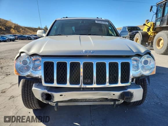 ✅ 2009 Jeep Grand Cherokee • VIN: 1J8HR68T69C520847 • Lot: 89548155. Listed on Copart with 322,340 mi. Free auction sales archive from the USA and detailed vehicle history report at DreamBid. Image 5.