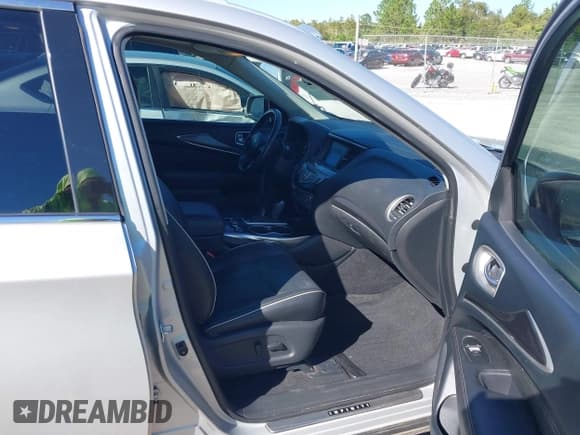 ✅ 2018 Infiniti QX60 • VIN: 5N1DL0MN7JC520190 • Lot: 43491301. Wystawiony na IAAI z przebiegiem 167 203 mil. Bezpłatny archiwum sprzedaży aukcyjnych z USA i szczegółowy raport historii pojazdu na DreamBid. Zdjęcie 5.