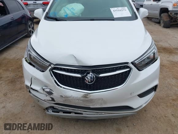 ✅ 2018 Buick Encore Preferred • VIN: KL4CJASB4JB528235 • Lot: 43516232. Wystawiony na IAAI z przebiegiem 47 548 mil. Bezpłatny archiwum sprzedaży aukcyjnych z USA i szczegółowy raport historii pojazdu na DreamBid. Zdjęcie 6.
