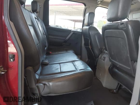 ✅ 2004 Nissan Titan LE • VIN: 1N6AA07B14N538821 • Лот: 42197242. Опубликован ранее на IAAI с пробегом 243 310 миль. Бесплатный доступ к архиву аукционных продаж из США и подробный отчёт об истории автомобиля на DreamBid. Изображение 8.