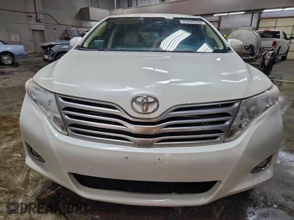 ✅ 2010 Toyota Venza • VIN: 4T3BK3BBXAU044619 • Lot: 94800545. Listed on Copart with 111,543 mi. Free auction sales archive from the USA and detailed vehicle history report at DreamBid. Image 5.