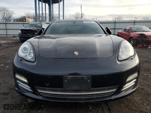✅ 2013 Porsche Panamera • VIN: WP0AA2A7XDL016039 • Lot: 46464625. Wystawiony na Copart z przebiegiem 89 669 mil. Bezpłatny archiwum sprzedaży aukcyjnych z USA i szczegółowy raport historii pojazdu na DreamBid. Zdjęcie 5.