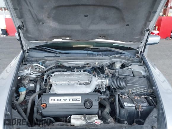 ✅ 2004 Honda Accord EX • VIN: 1HGCM66594A020563 • Лот: 43734370. Опубликован ранее на IAAI с пробегом 206 584 миль. Бесплатный доступ к архиву аукционных продаж из США и подробный отчёт об истории автомобиля на DreamBid. Изображение 10.