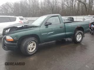 ✅ 2000 Dodge Dakota • VIN: 1B7FL26X4YS723738 • Lot: 43322515. Wystawiony na Copart z przebiegiem 225 641 mil. Bezpłatny archiwum sprzedaży aukcyjnych z USA i szczegółowy raport historii pojazdu na DreamBid. Zdjęcie 1.