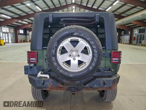 ✅ 2008 Jeep Wrangler Unlimited X • VIN: 1J4GA39138L562892 • Lot: 93831045. Listed on Copart with 146,044 mi. Free auction sales archive from the USA and detailed vehicle history report at DreamBid. Image 6.