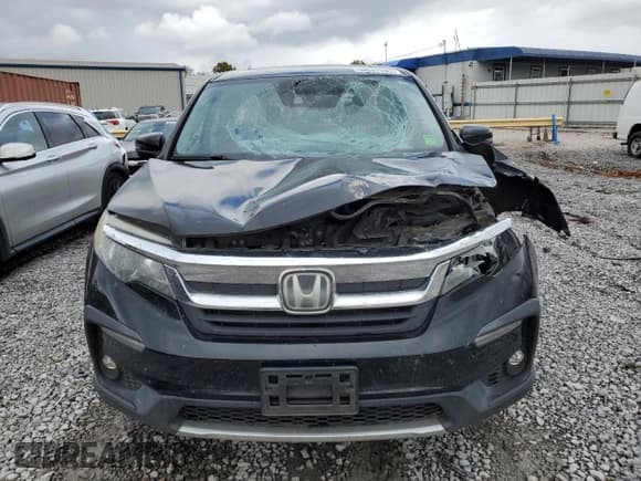 ✅ 2019 Honda Pilot EX-L • VIN: 5FNYF5H56KB005612 • Lot: 90607255. Listed on Copart with 161,995 mi. Free auction sales archive from the USA and detailed vehicle history report at DreamBid. Image 5.