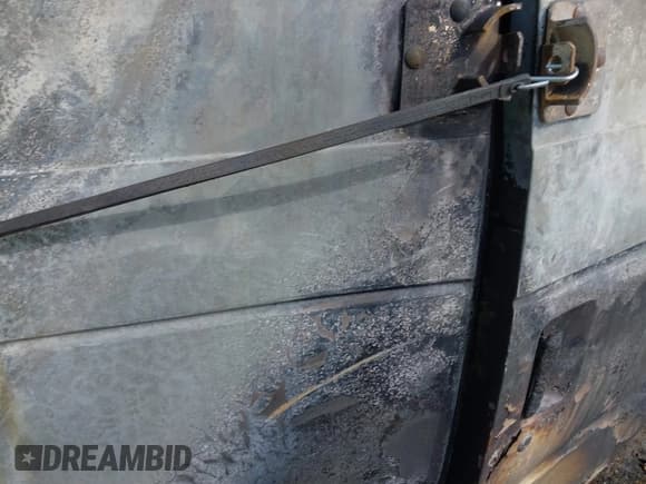 ✅ 2009 Ford Econoline Cargo • VIN: 1FTNE24L39DA13287 • Lot: 41727313. Listed on IAAI with Not provided. Free auction sales archive from the USA and detailed vehicle history report at DreamBid. Image 8.