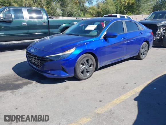 ✅ 2022 Hyundai Elantra SEL • VIN: KMHLM4AG6NU337708 • Lot: 43377026. Wystawiony na IAAI z przebiegiem 21 758 mil. Bezpłatny archiwum sprzedaży aukcyjnych z USA i szczegółowy raport historii pojazdu na DreamBid. Zdjęcie 2.