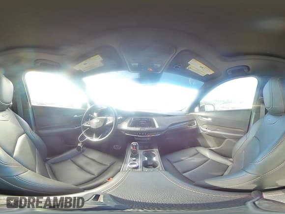 ✅ 2020 Cadillac XT4 AWD Sport • VIN: 1GYFZFR44LF064708 • Лот: 80718575. Опубликован ранее на Copart с пробегом 39 459 миль. Бесплатный доступ к архиву аукционных продаж из США и подробный отчёт об истории автомобиля на DreamBid. Изображение 16.